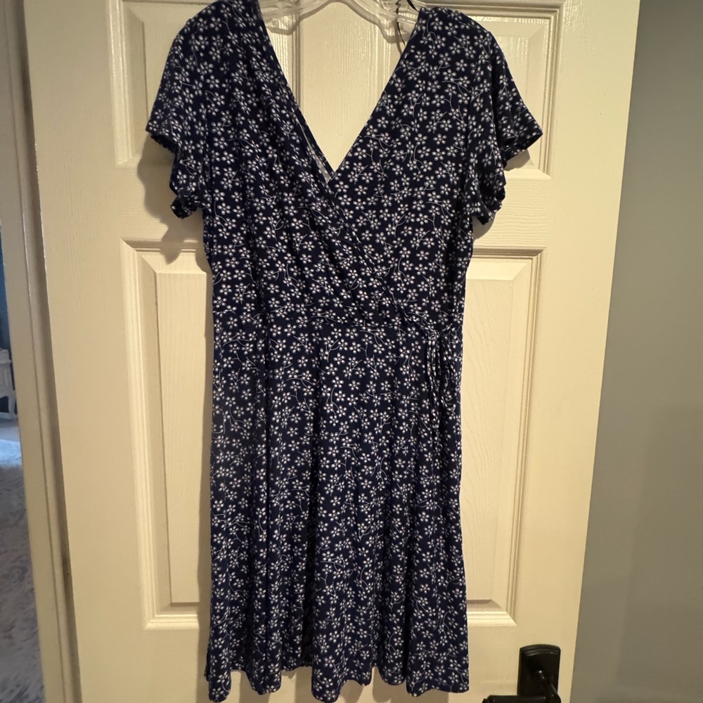 Kaileigh Navy Floral Midi Dress